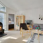 בית נופש Alethe - 1km From The Sea By Interhome *