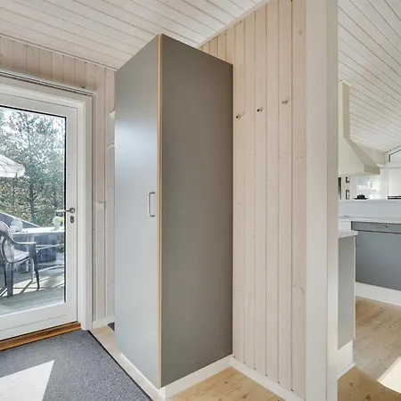 度假居 Alethe - 1km From The Sea By Interhome *