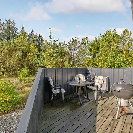 Alethe - 1km From The Sea By Interhome Feriehus *